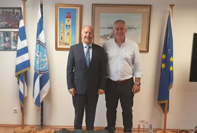 Στον Υφυπουργό Εμπορικής Ναυτιλίας ο Δήμαρχος Θανάσης Μανάβης